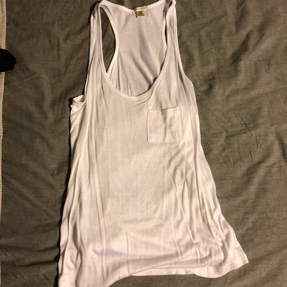 Tillys tank w/ pocket